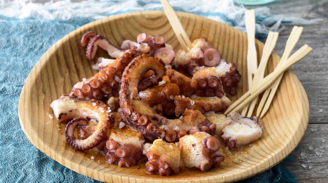 PULPO A FEIRA GALIZIA