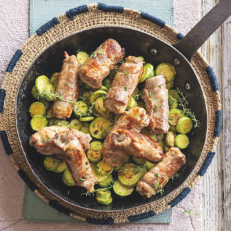 Involtini di coppa affumicati con zucchine trombetta