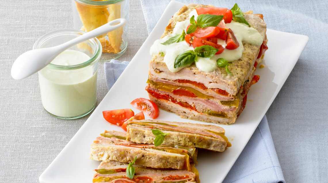 Terrina di maiale in salsa di mandorle