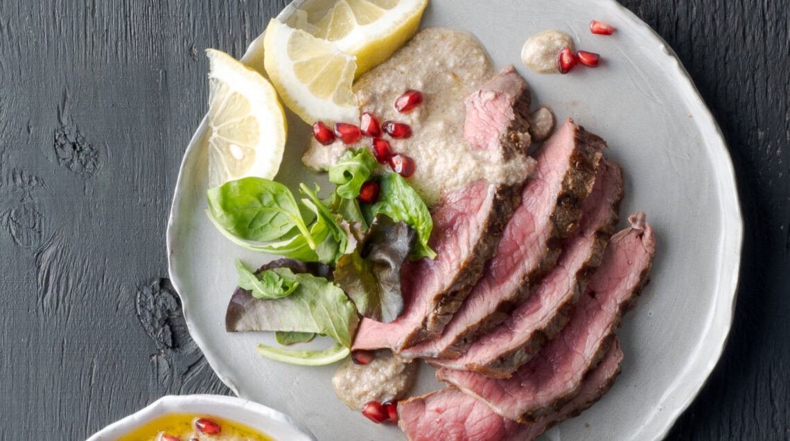 Tagliata con salsa harza