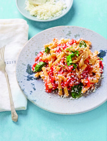 Sedani al sugo crudo alla Norma