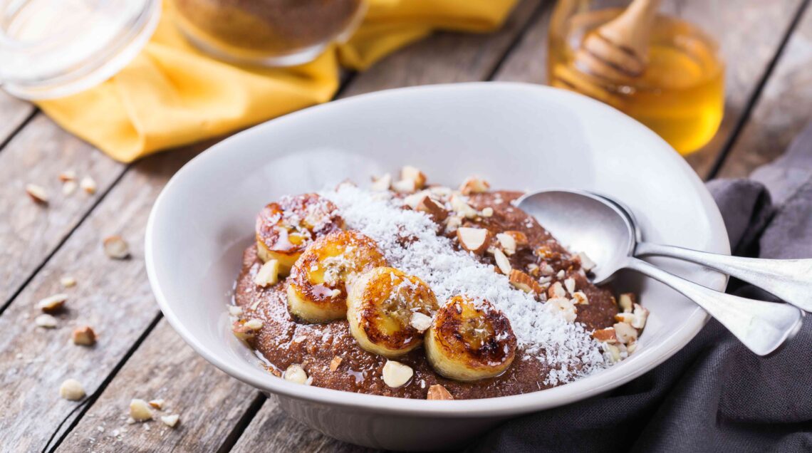 Teff grain porridge with banana