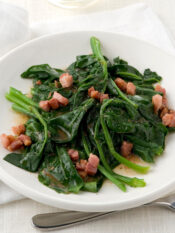 Spinaci saltati alla pancetta