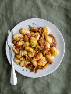 Gnocchi ai finferli