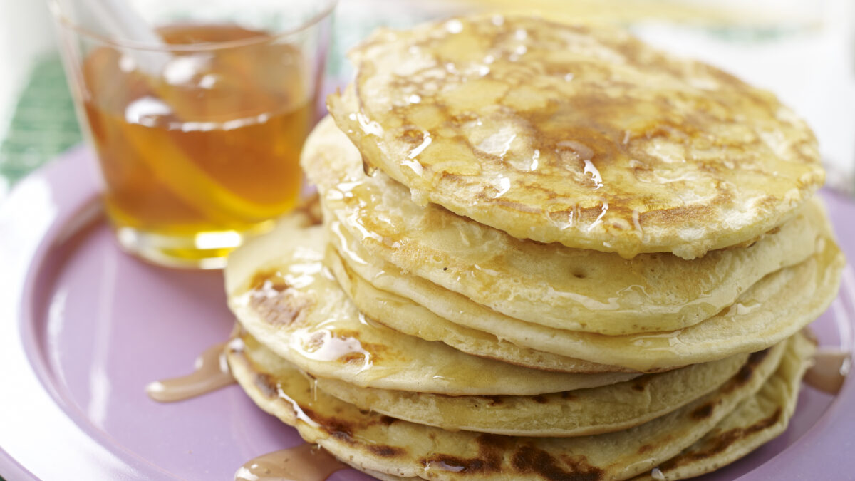 Pancake salati con formaggio e miele