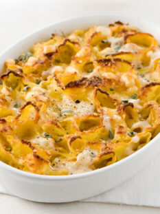 Pasta gratinata con la fontina