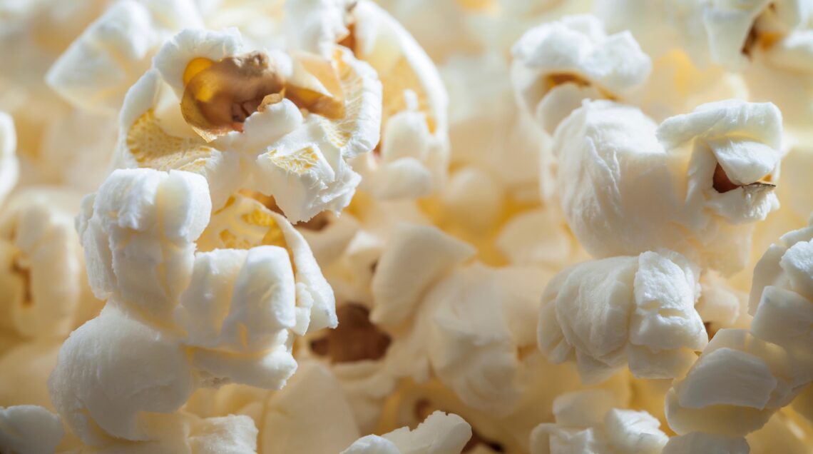 SNOWFLAKE POPCORN