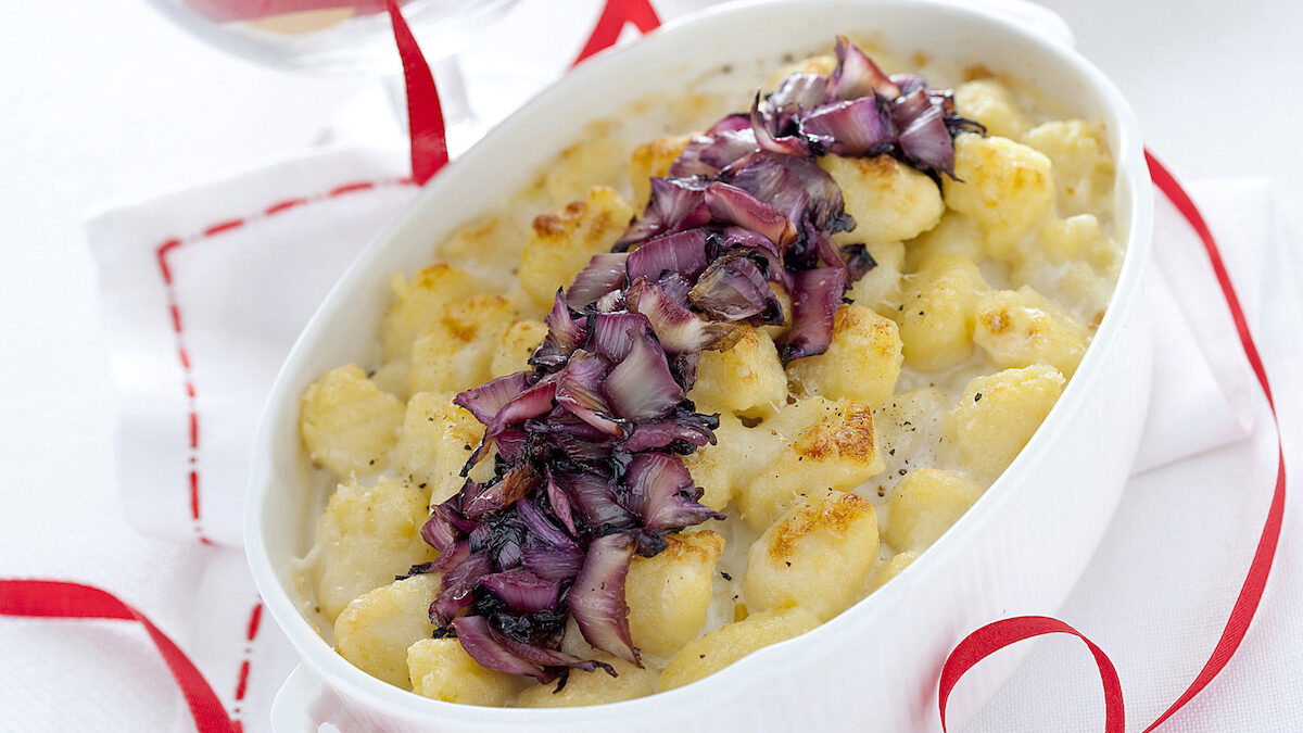 Gnocchetti con radicchio e taleggio