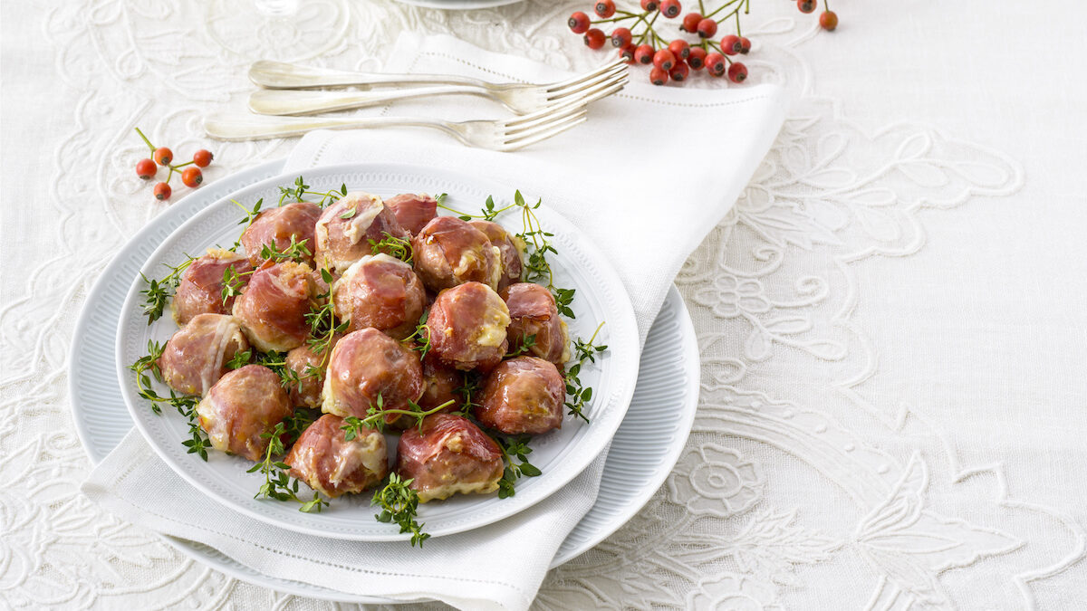 Polpettine di vitello e ricotta allo speck