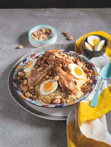 Cous cous marocchino con pollo e cipolle caramellate