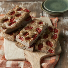 focaccia gluten free rustica con pomodorini