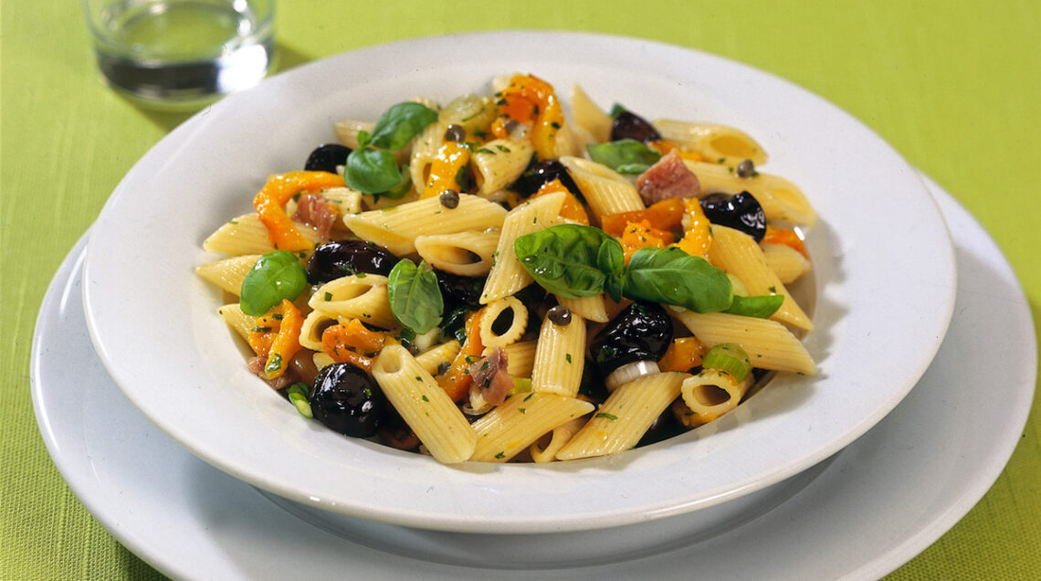 Pasta fredda alle olive