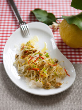 Spaghettini alle noci