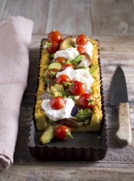 Crostata con ratatuia e burrata
