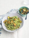 FUSILLI alla crema DI RUCOLA e RICOTTA CON ZUCCHINE