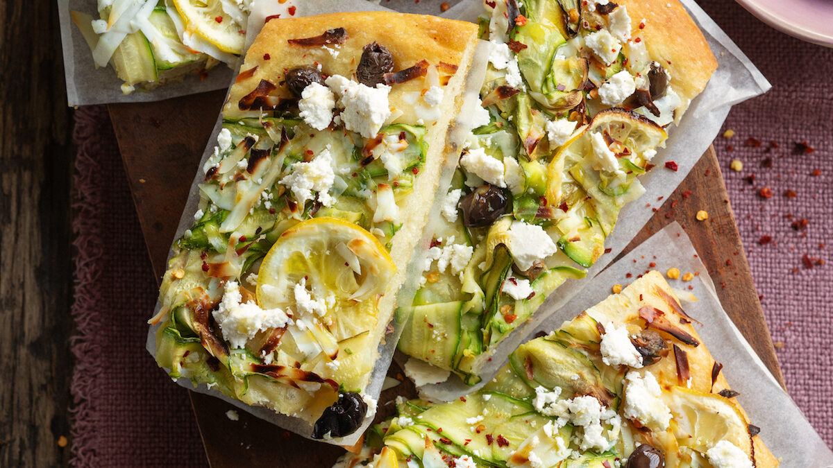 Focaccia con zucchine e ricotta dura