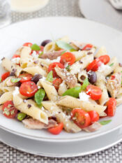 Insalata di pasta con lo sgombro