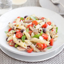Insalata di pasta con lo sgombro