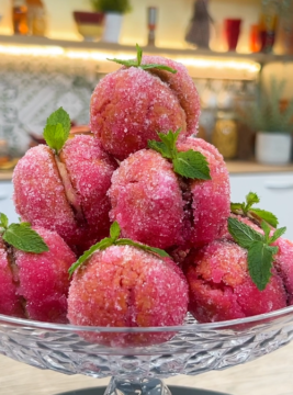 Pesche all'alchermes