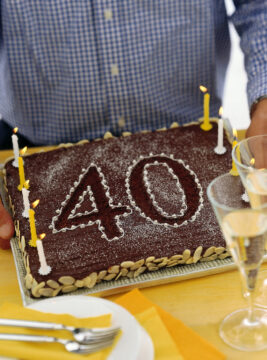 Cake di mandorle al cioccolato