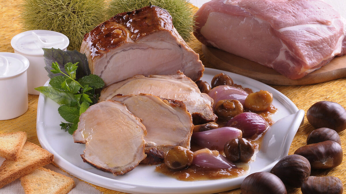 Lonza di maiale alle castagne e scalogni