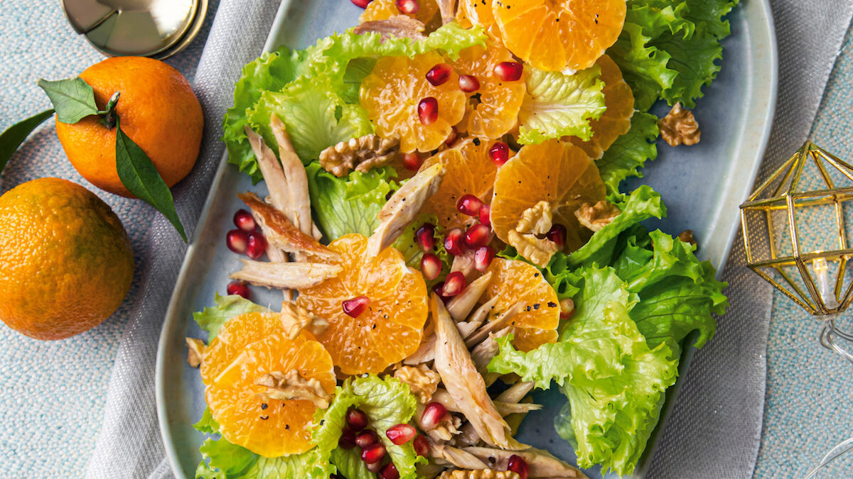 Clementine con faraona, melagrana e noci