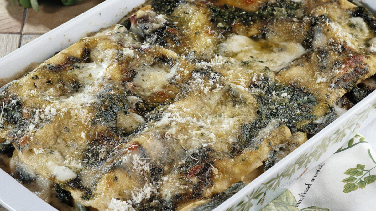 Lasagne al pesto con patate e fagiolini