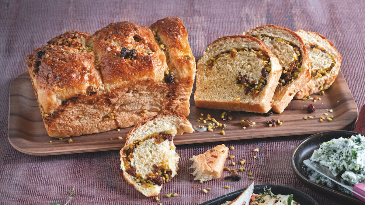 Brioche all’olio con frutta secca
