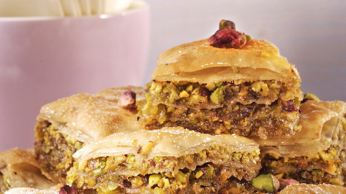 Baklava speziata ai pistacchi con cannella e vaniglia