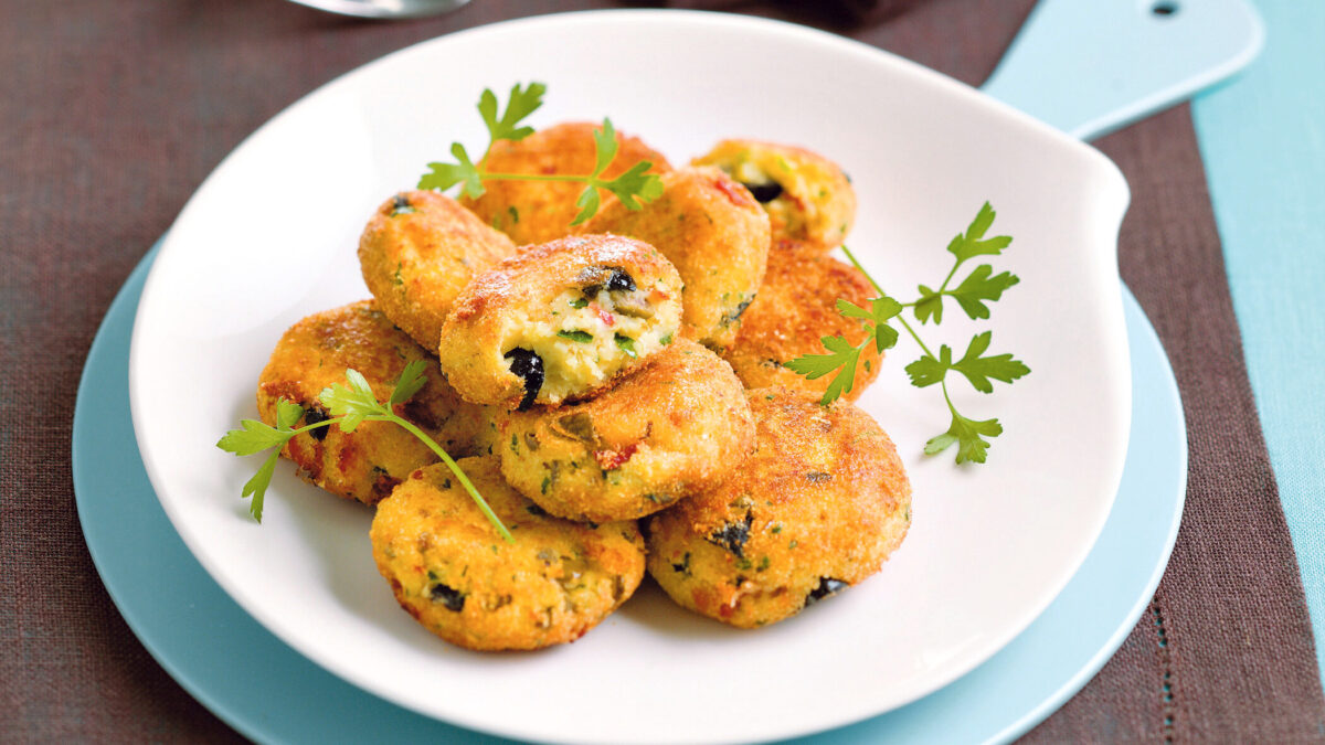 Polpette di merluzzo e patate alle olive