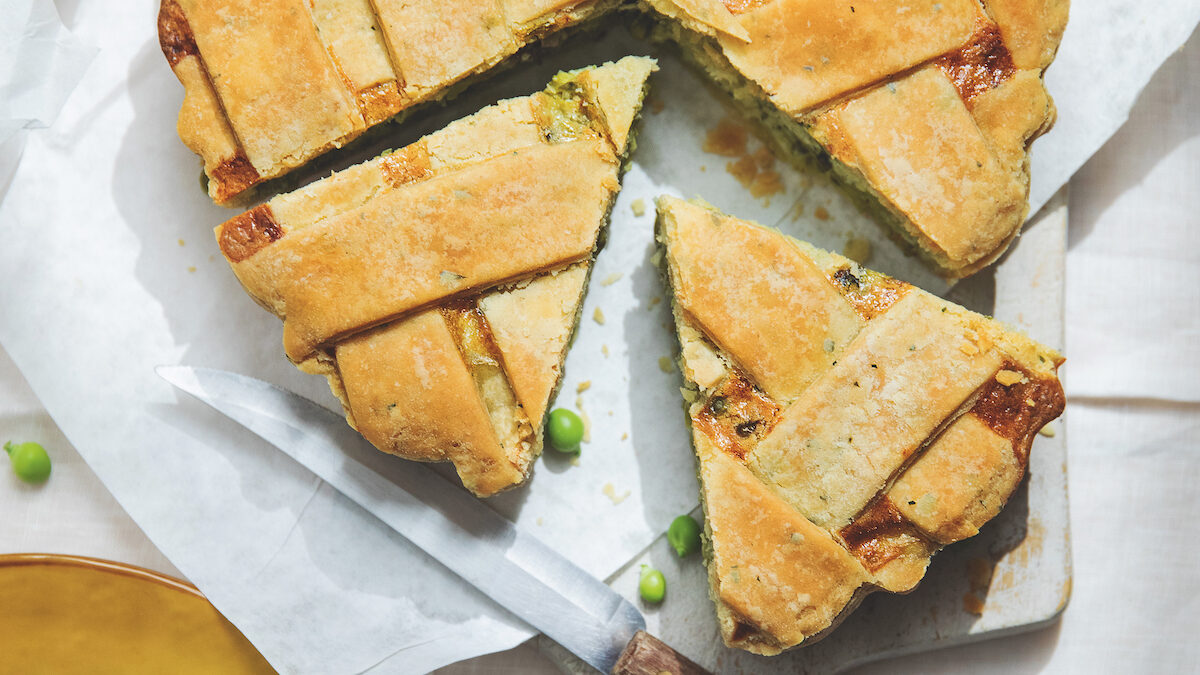 Torta salata al timo con formaggio di capra