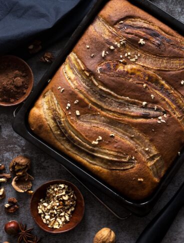 Banana bread with spices