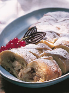 strudel di pasta frolla