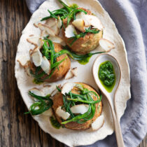 Sformatini agli agretti e ricotta affumicata