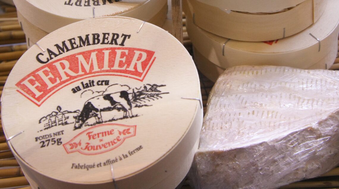 Camembert boxes_PH_Bobby Lightspeed)
