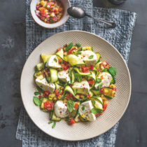 Bufala con carpaccio di zucchine
