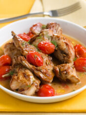 Coniglio in umido con pomodorini e finocchietto