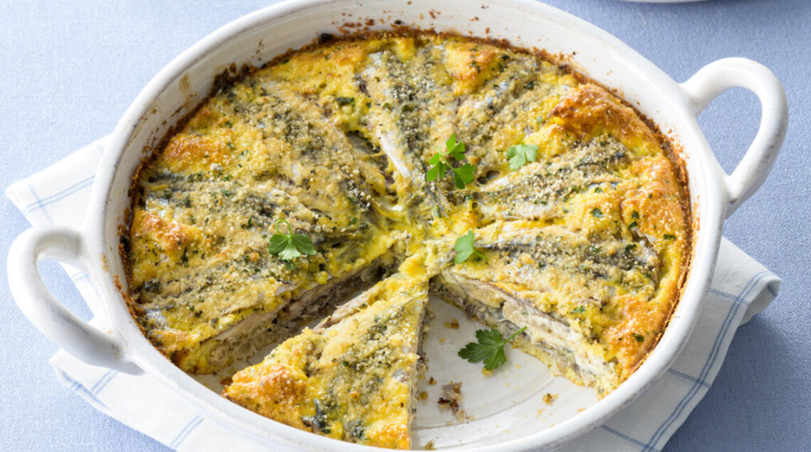 Tortiera di alici con le uova
