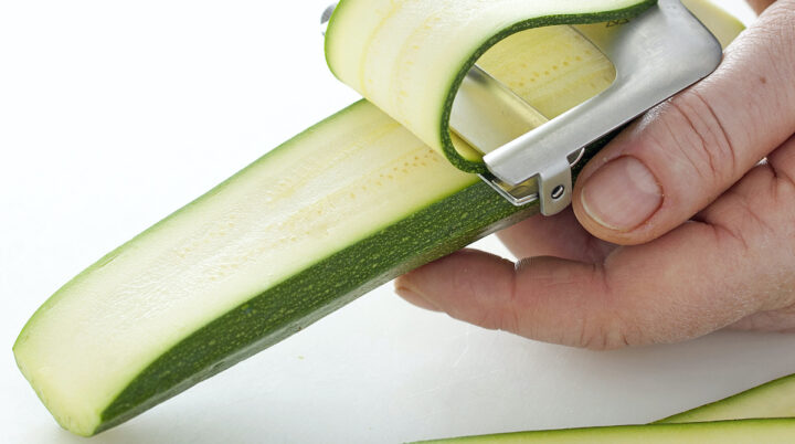 Come Pulire E Tagliare Le Zucchine Sale Pepe come-pulire-e-tagliare-le-zucchine-sale-pepe