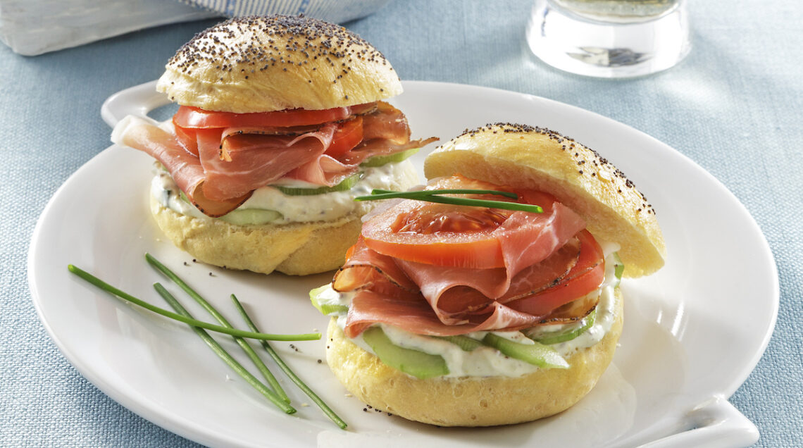 Panini con speck e yogurt