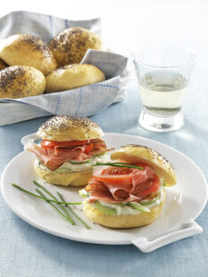 Panini con speck e yogurt