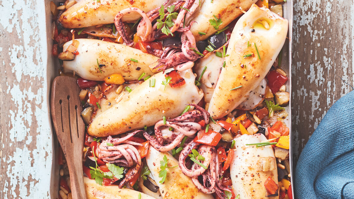 Calamari ripieni con caponatina