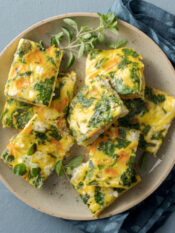 Frittata al forno con verdure e feta