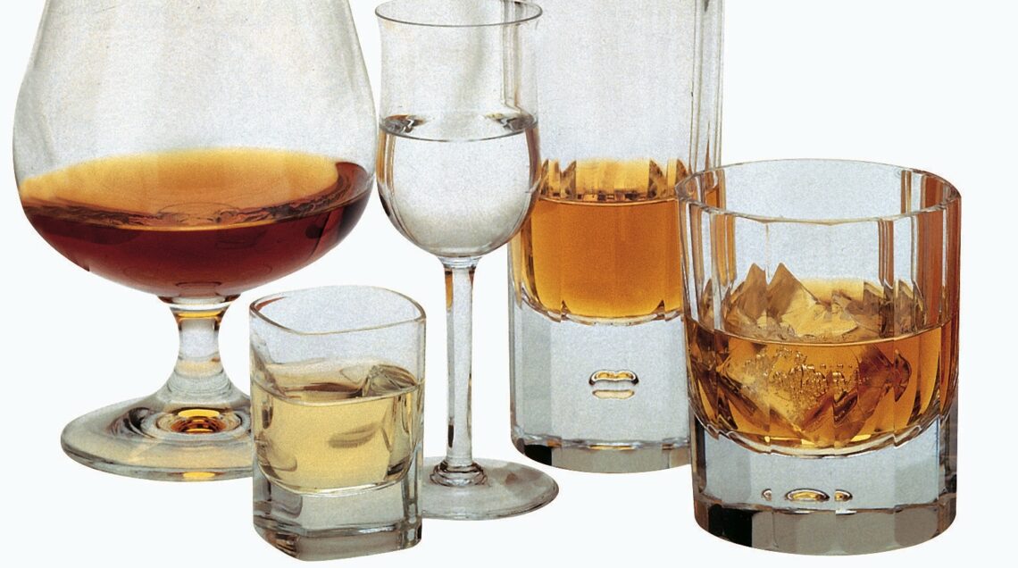 LIQUORI VARI