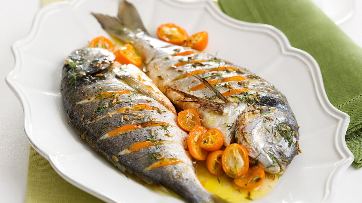 Orate al forno con kumquat e finocchietto