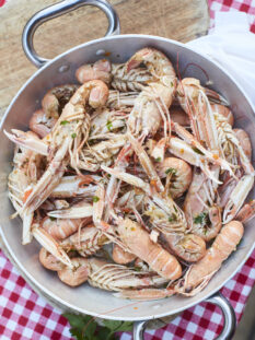Suggerimento per cucinare gli scampi in padella