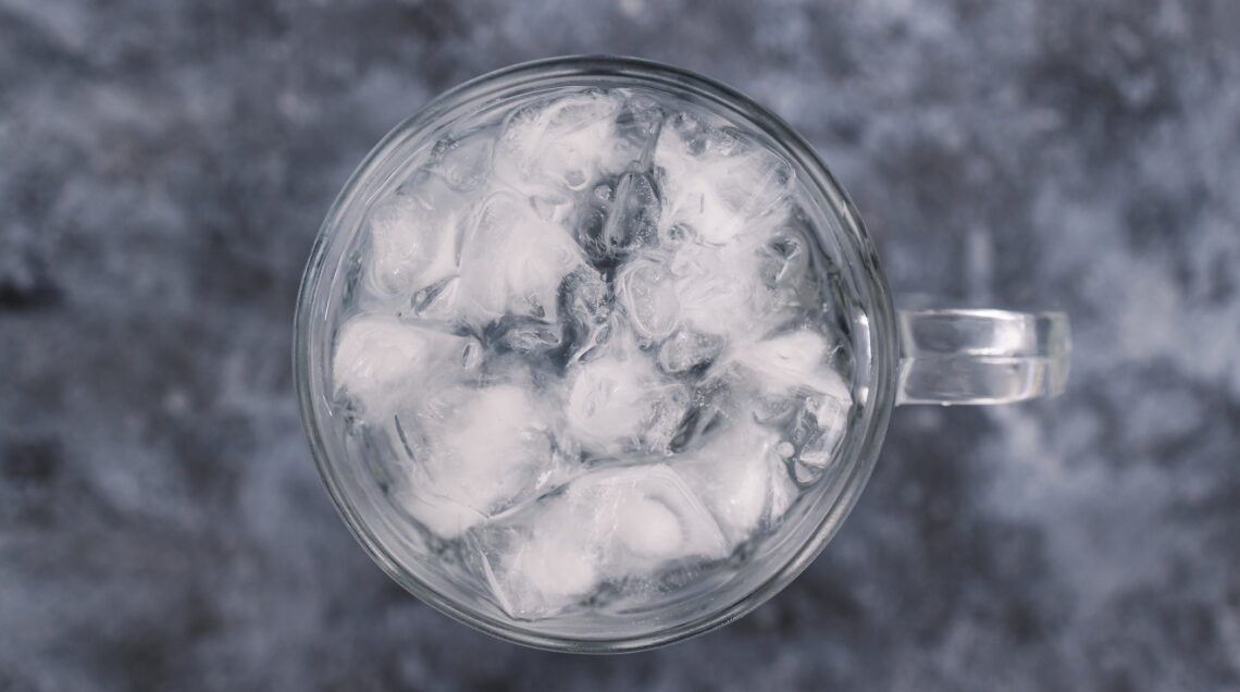 ACQUA TROPPO FREDDA - GHIACCIATA