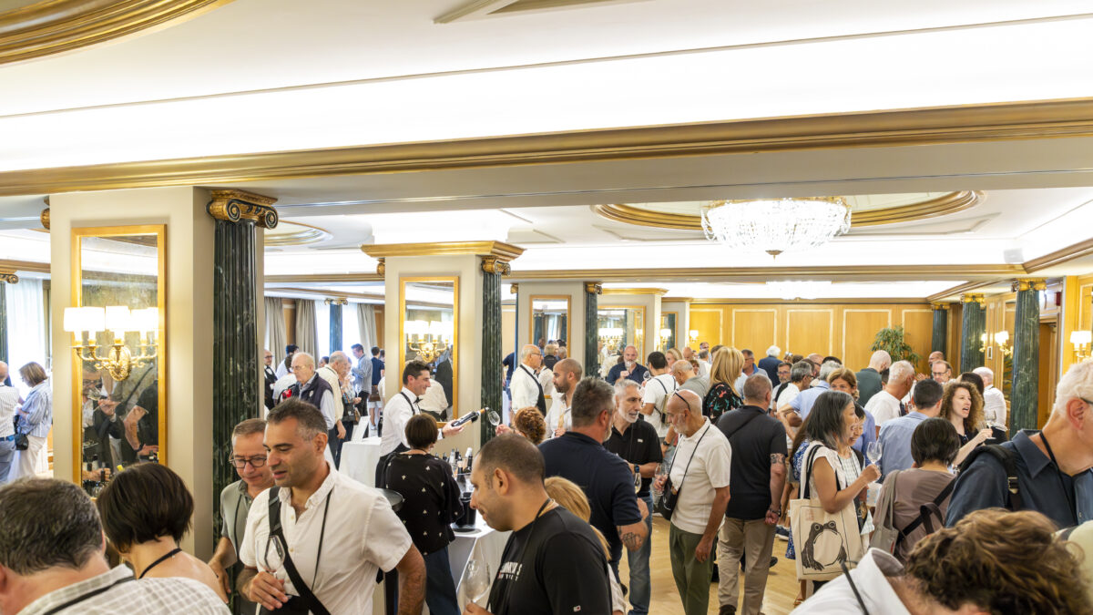 Vino e cultura: AIS celebra 60 anni tra storia, degustazioni e nuovi ...