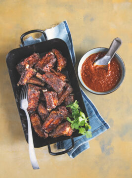 Costine marinate all'aceto con salsa (usa)