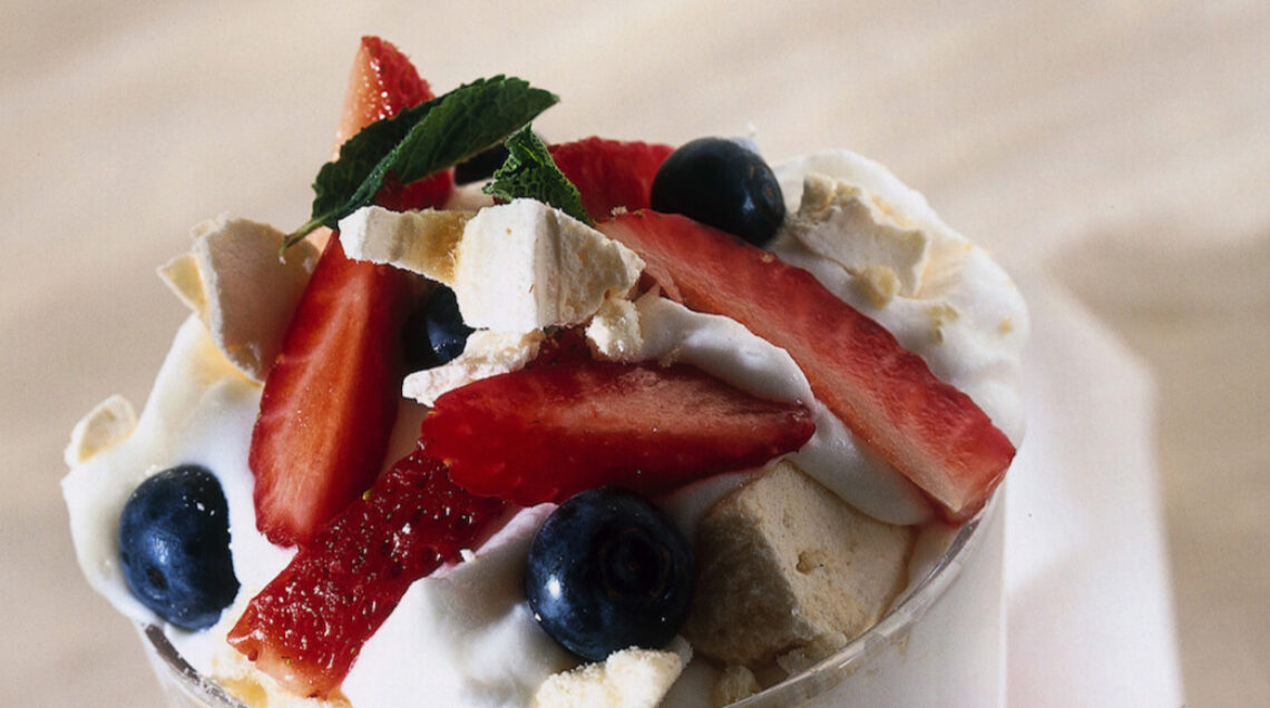 Mousse croccante di fragole